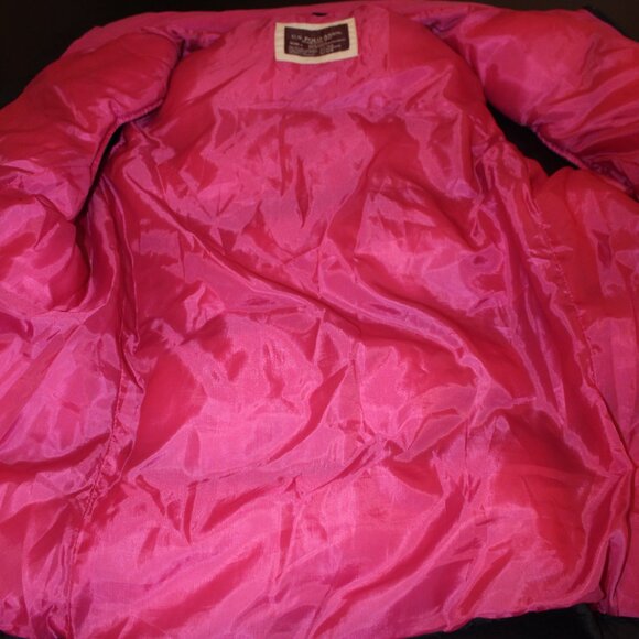 Large Black and Pink US POLO ASSN. Puffer Vest Jacket - Picture 3 of 5